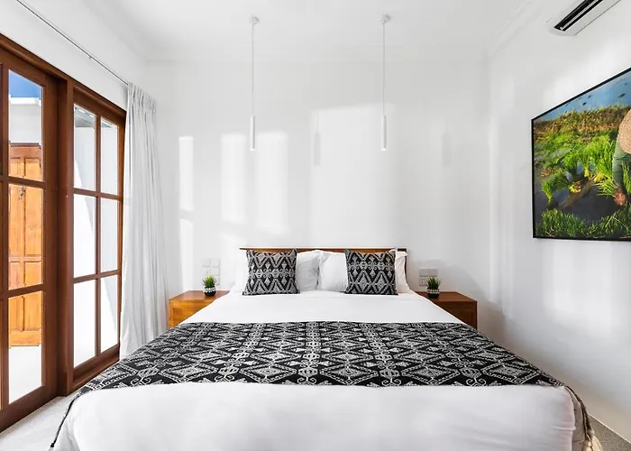 Louisa * Seminyak